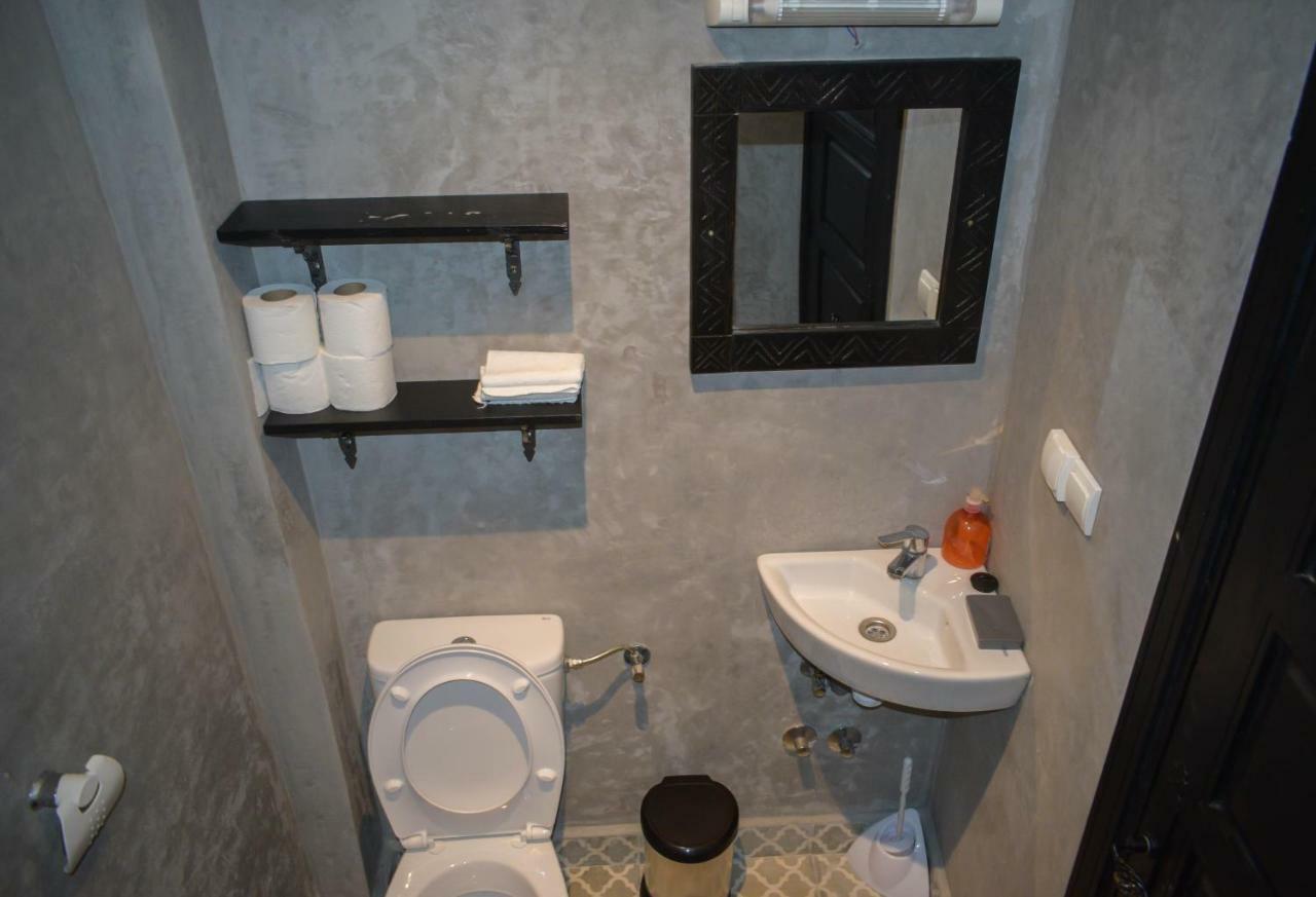 Bouad Seafront Apartments & Rooms Taghazout Exterior foto